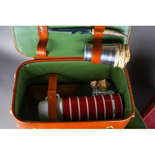 1019 - Assorted lot to include: vintage leather picnic case, various buttons, a Triumph Stamp Album includi... 