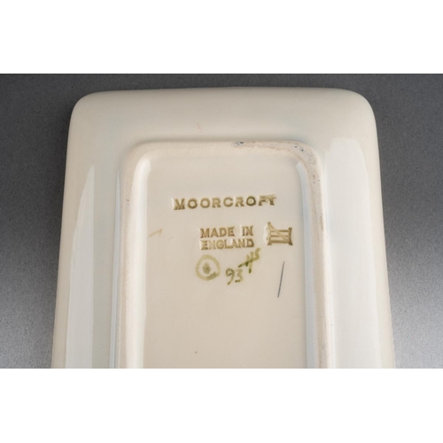 375 - A Moorcroft Golden Lily pen tray, impressed and painted marks, approx 20 x 9cm, boxed [1]