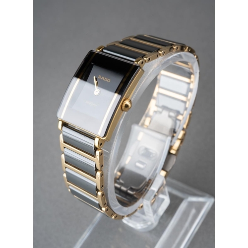 591 - A ladies RADO 'DiaStar' wristwatch. The dial signed 'Rado DiaStar', case back signed Rado and stampe... 