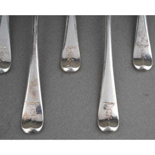 625 - A set of nine Hanoverian Pattern teaspoons, each engraved with a crest, by Tessiers Ltd, London, 196... 
