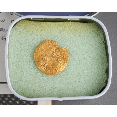 693 - Edward third gold quarter noble coin, 1.88 grams approx - 20mm diameter approx