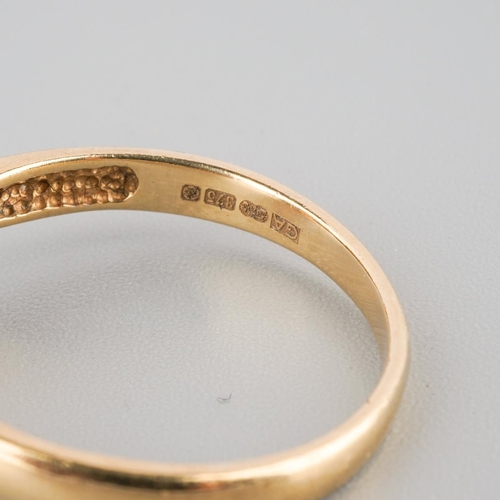 772 - A 9ct gold fire opal and diamond cluster ring. Hallmarked 9ct gold, approx ring size R, approx gross... 