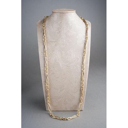 846 - A 9ct gold chain, marked 9ct to the clip and full 9 ct hallmark to the end ring, approx 62 cm long, ... 