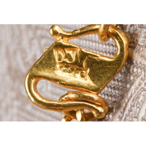 961 - An Asian necklace, stamped 22k. Approx length 490mm, approx gross weight 17.65 grams.