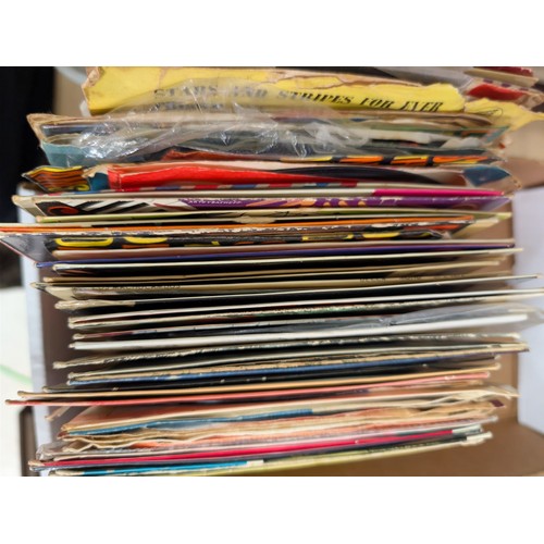 996 - A collection of EP's and 45's records including Jazz, Blues, Rock and Roll and Pop, including The Sp... 