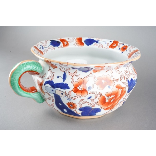 43 - A Mason's Ironstone China Imari shaped octagonal chamber pot, factory mark to vase [1]