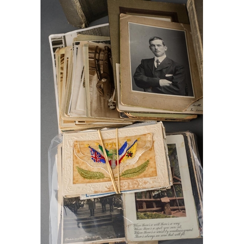 610 - Cricket / Naval Interest: a collection of letters, portrait photographs, an album of early 20th Cent... 