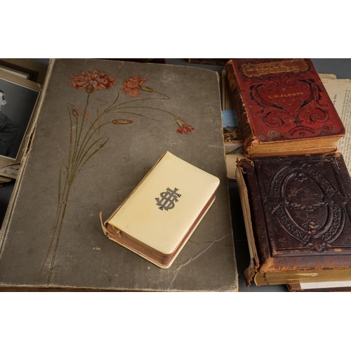 610 - Cricket / Naval Interest: a collection of letters, portrait photographs, an album of early 20th Cent... 