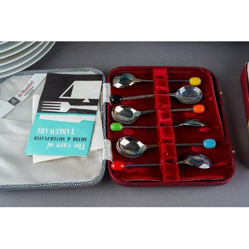 2 - Richard Scharrer Orange Tulip Pinwheel design for Thomas Germany (Rosenthal) 1960s porcelain part di... 