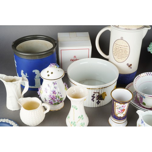 30 - A group of 19th and 20th century ceramics, including two early 19th century Sunderland lustre tea cu... 