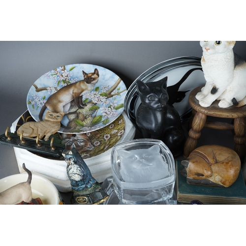 32 - Two boxes of ceramic, glass, treen, resin and metalware cat and kitten related items, including coll... 