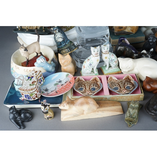32 - Two boxes of ceramic, glass, treen, resin and metalware cat and kitten related items, including coll... 