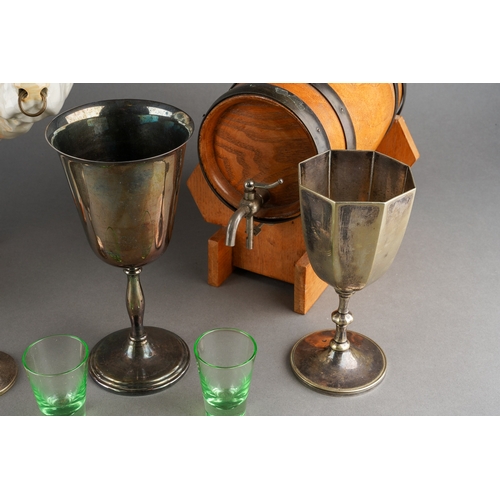 65 - Assorted lot to include a large Beswick style model of a Hereford Bull with brass nose ring, approx ... 