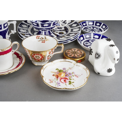 192 - A collection of Royal Crown Derby including Derby Posies dinner plate, bon bon dish, vase stamped, a... 