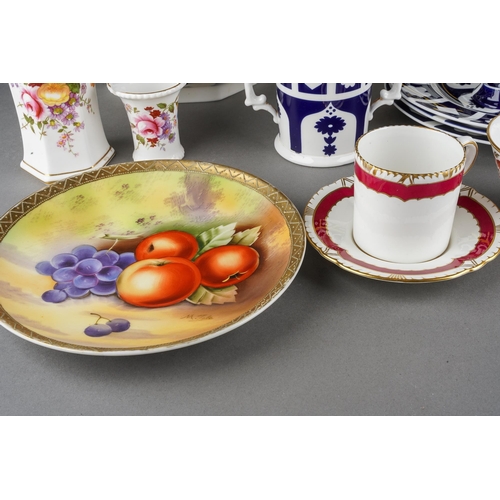192 - A collection of Royal Crown Derby including Derby Posies dinner plate, bon bon dish, vase stamped, a... 