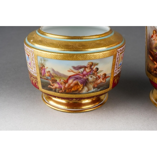 193 - A part Vienna porcelain teaset to include a pair of cabinet cups, a sugar bowl and a hot water jug, ... 
