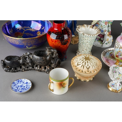 198 - A box of assorted 19th and 20th century British and Continental ceramics, including a Royal Doulton ... 