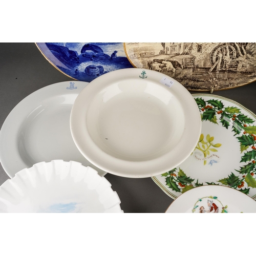 215 - Assorted Copeland to include:  
1, Tureen, printed and painted with Henley pattern, no. 2/1903, c. 1... 
