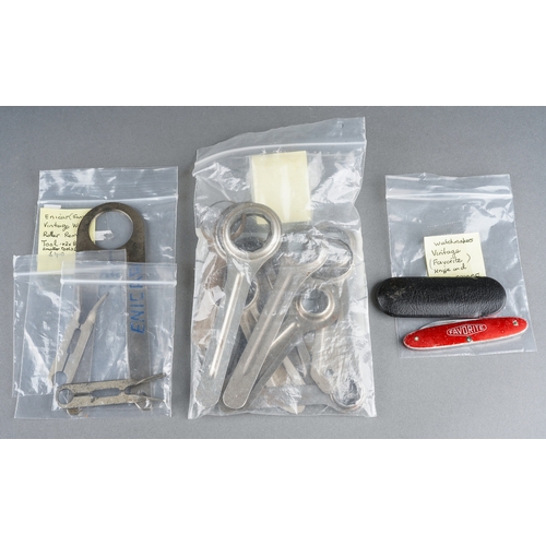 1288 - A collection of vintage watch case openers (various sizes) together with Enicar and Bradux tools and... 