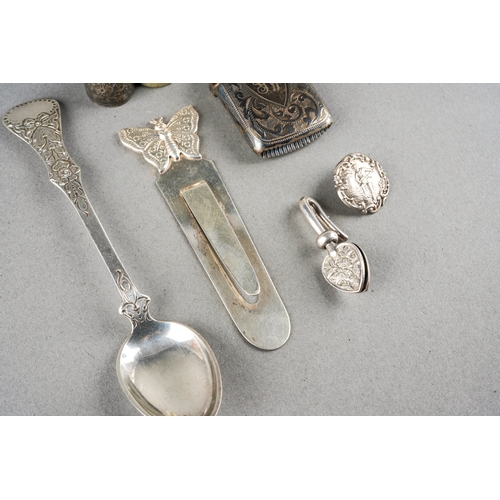 Group of small silver items, including vesta case, button, spoon ...