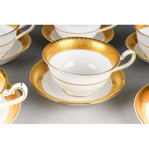 19 - A set of six Royal Crown Derby 
