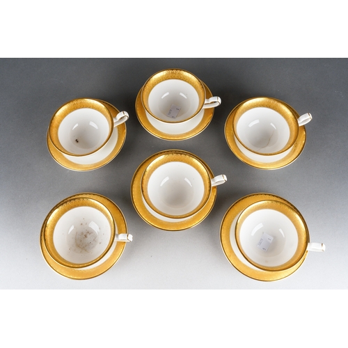 19 - A set of six Royal Crown Derby 