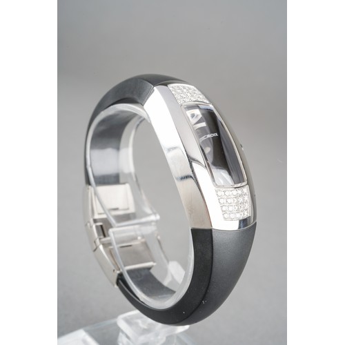 28 - A MAURICE LACROIX stainless steel limited edition 192/500 Diamonds [approx. 0.40ct] 'Miss Universe 2... 