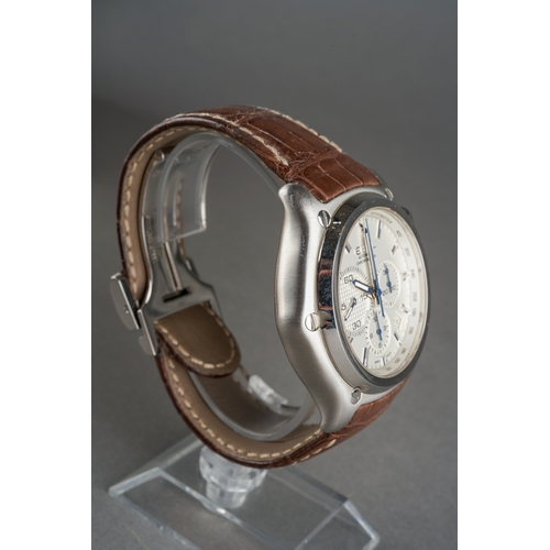 55 - An EBEL 911 BTR Chronometer Chronograph Automatic Stainless Steel wristwatch, circular dial with bat... 