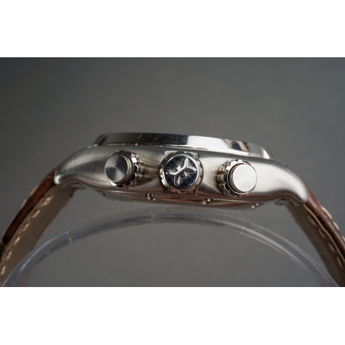 55 - An EBEL 911 BTR Chronometer Chronograph Automatic Stainless Steel wristwatch, circular dial with bat... 