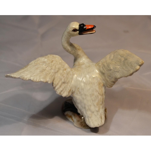 401 - A 19th Century Meissen figure of a swan - approx 3.5