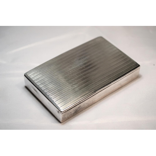 336 - A large silver snuff box with gilt interior and engine turned top - London 1928 by Saunders & Shephe... 