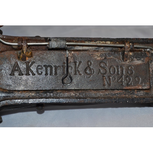 387 - A Victorian Kenrick & Sons No 422 cast iron door knocker and letter box formed as a Bat