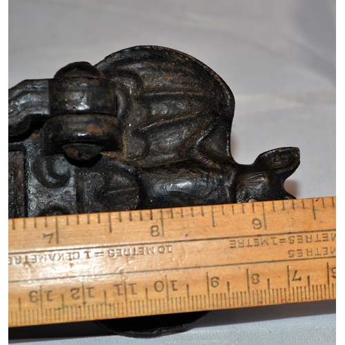 387 - A Victorian Kenrick & Sons No 422 cast iron door knocker and letter box formed as a Bat