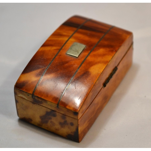 394 - A 19th century tortoiseshell snuff box