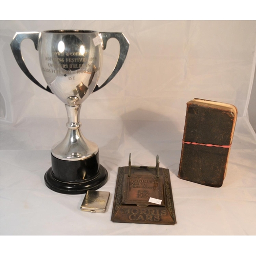 437 - A collection of vintage car memorabilia to include a Morris Cars business desk calendar stand