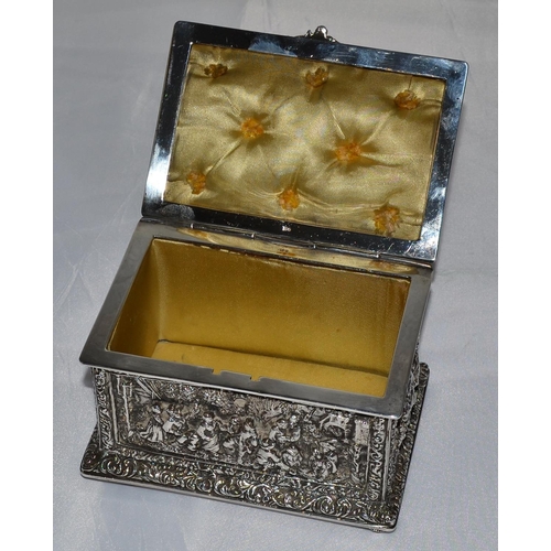 328 - A superb quality white metal casket embossed with classical scenes - probably 19th century - 5.5