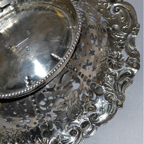 331 - An Irish silver pierced basket - Dublin 1890 by West & Son - 3.03 ozt - 6.5