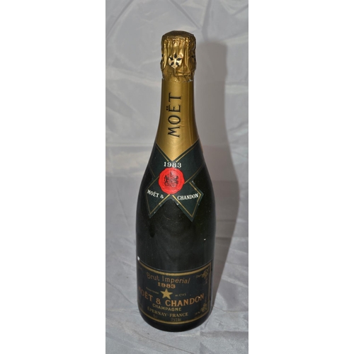 444 - A bottle of 1983 Moet & Chandon champagne