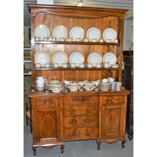 55 - A stunning quality Edwardian Sheraton Revival dresser with inlay
