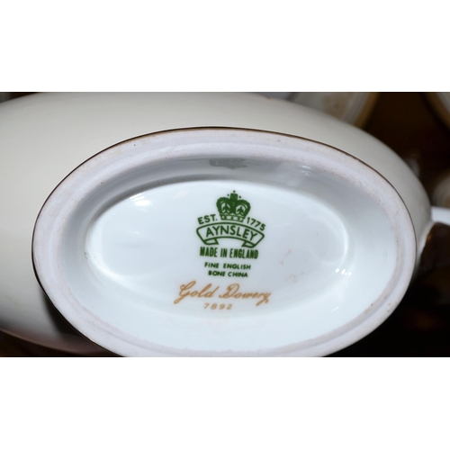 200 - An extensive Aynsley Gold Dowery pattern dinner service