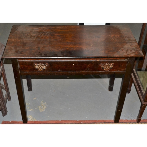 66 - A Georgian oak hall or console table