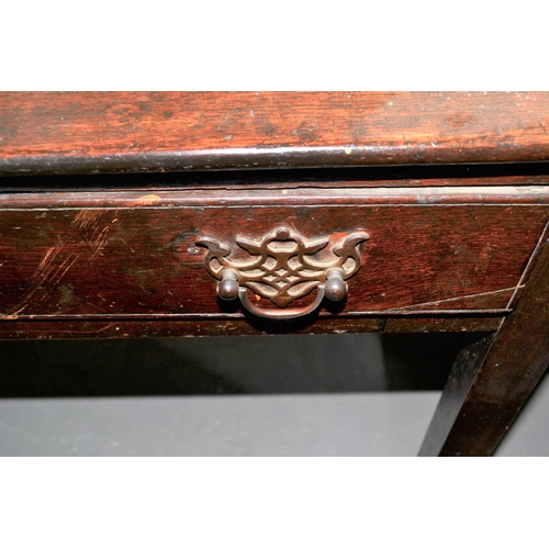 66 - A Georgian oak hall or console table