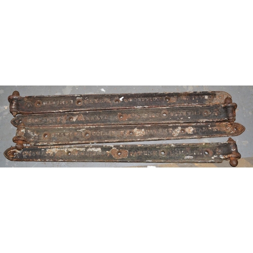 79 - A set of 4 Charles Collinge strap hinges c.1920