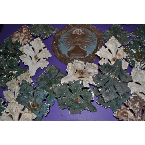 199 - A collection of 19th century or earlier religious plaster plaques and foliage