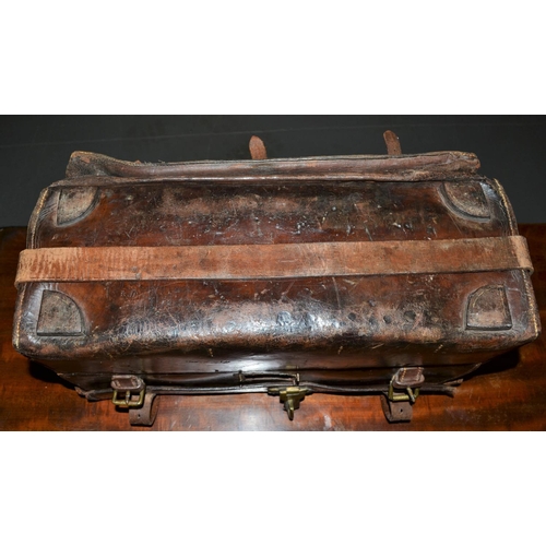 213 - An antique leather picnic case by W Thornhill of Bond St c.1900