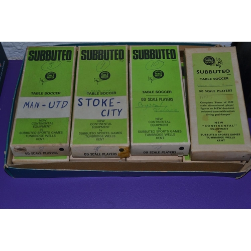 262 - A quantity of vintage Subbuteo items