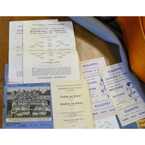 177 - An extensive collection of football programmes c.1950-80 - 100s