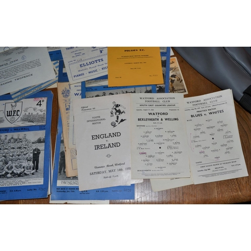 177 - An extensive collection of football programmes c.1950-80 - 100s