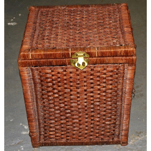 37 - Wicker laundry basket