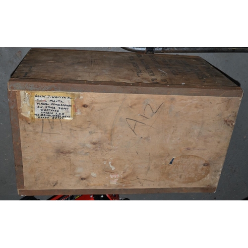 128 - Trunk of miscellaneous